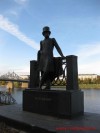 Памятник Пушкину в Твери в горсаду Памятник Пушкину в горсаду